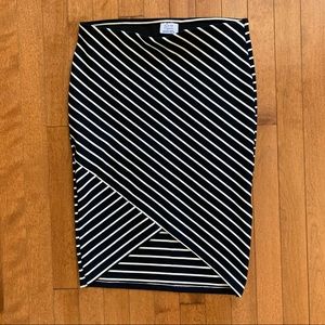 LOT of 2 striped mini skirts size large Zara F21